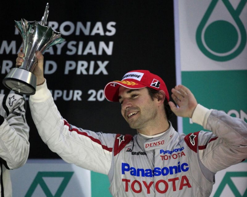 02F1GPMAL06258.jpg